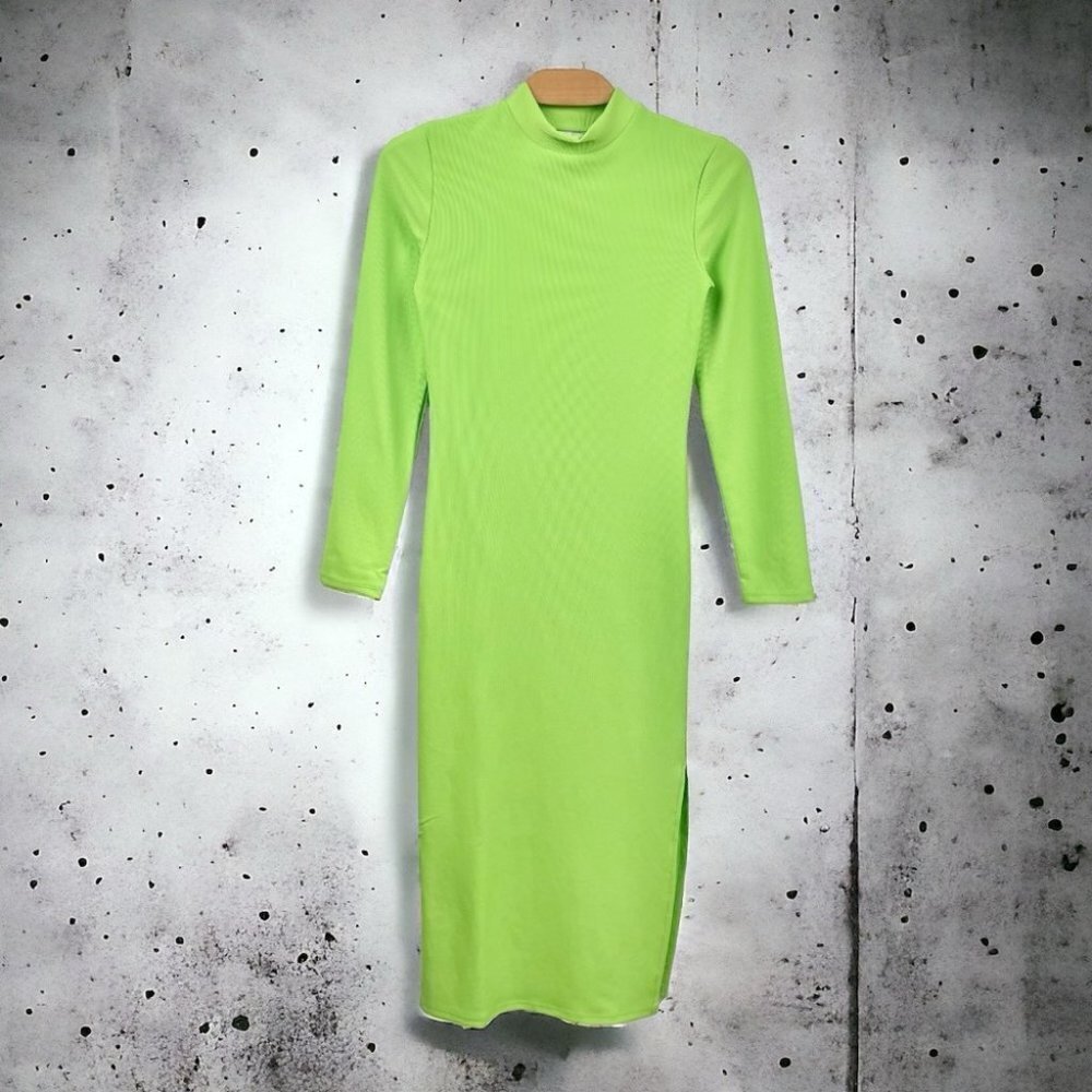 * NEW Stradivarius Neon Green Mock Ribbed Long Sleeve Midi Dress Size S